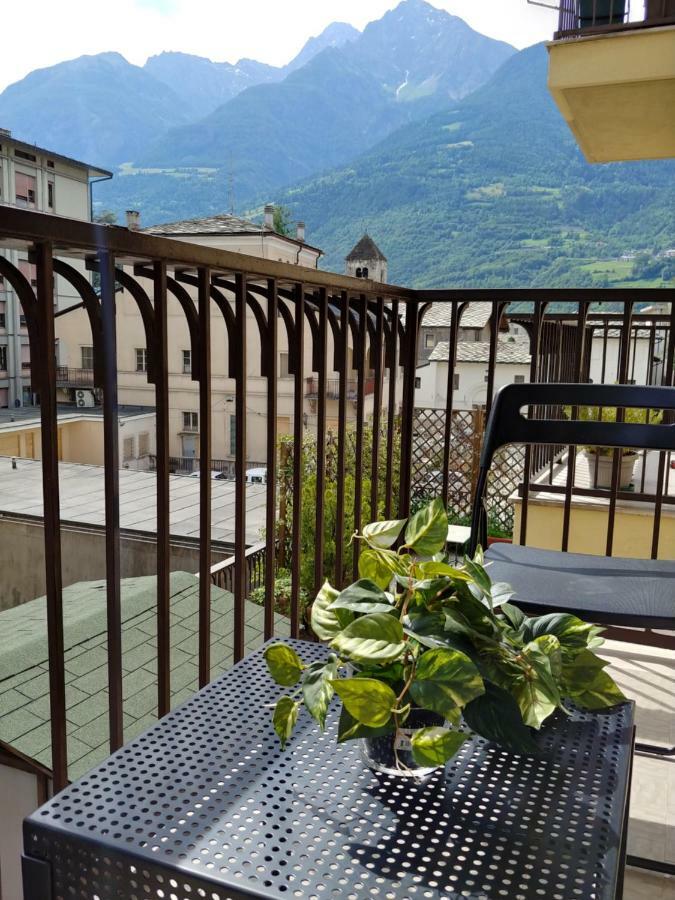 Ferienwohnung L'Atelier Du Temps - Domotico Aosta Exterior foto